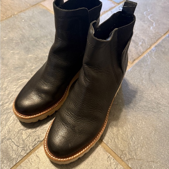 Dolce Vita Black leather Rielle pull on Chelsea boots size 7.5 - Picture 4 of 4